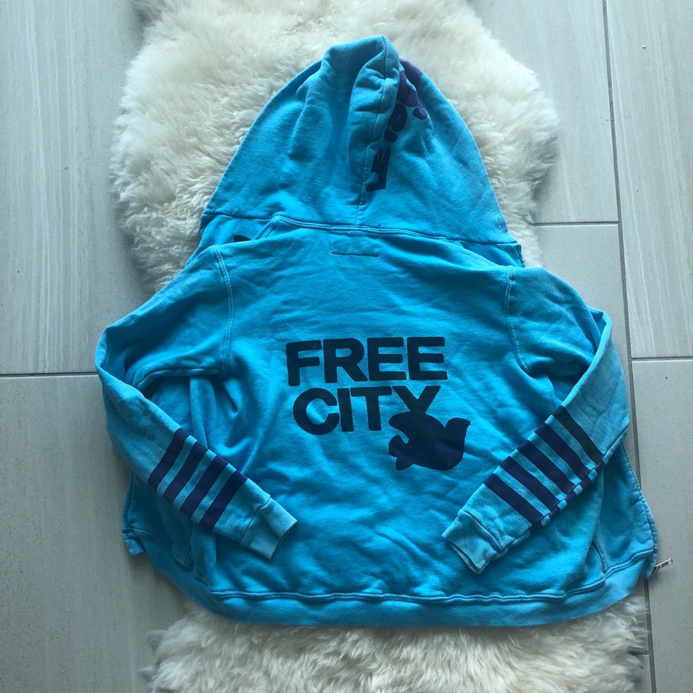 Free City Sweatshirt